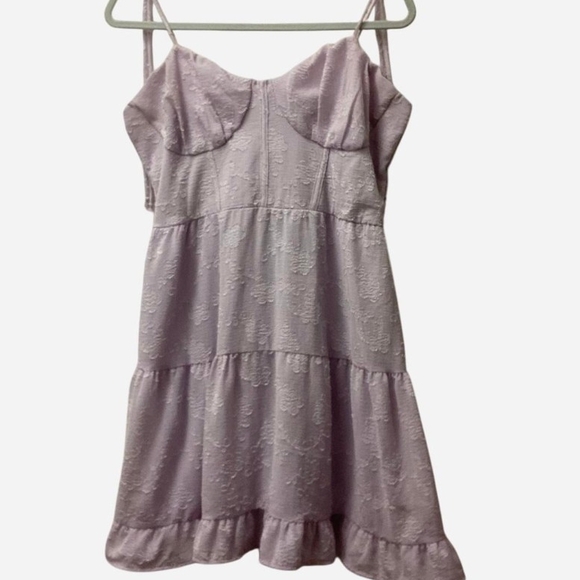 wild fable Dresses & Skirts - Pre-owned Wild Fable Lavender Lace Dress